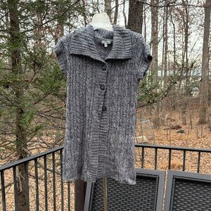 Croft & Borrow Gray Button-Up short sleeve knit long Sweater  sz S